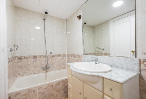 Апартаменты Malaga Center Flat Exclusive Экстерьер фото