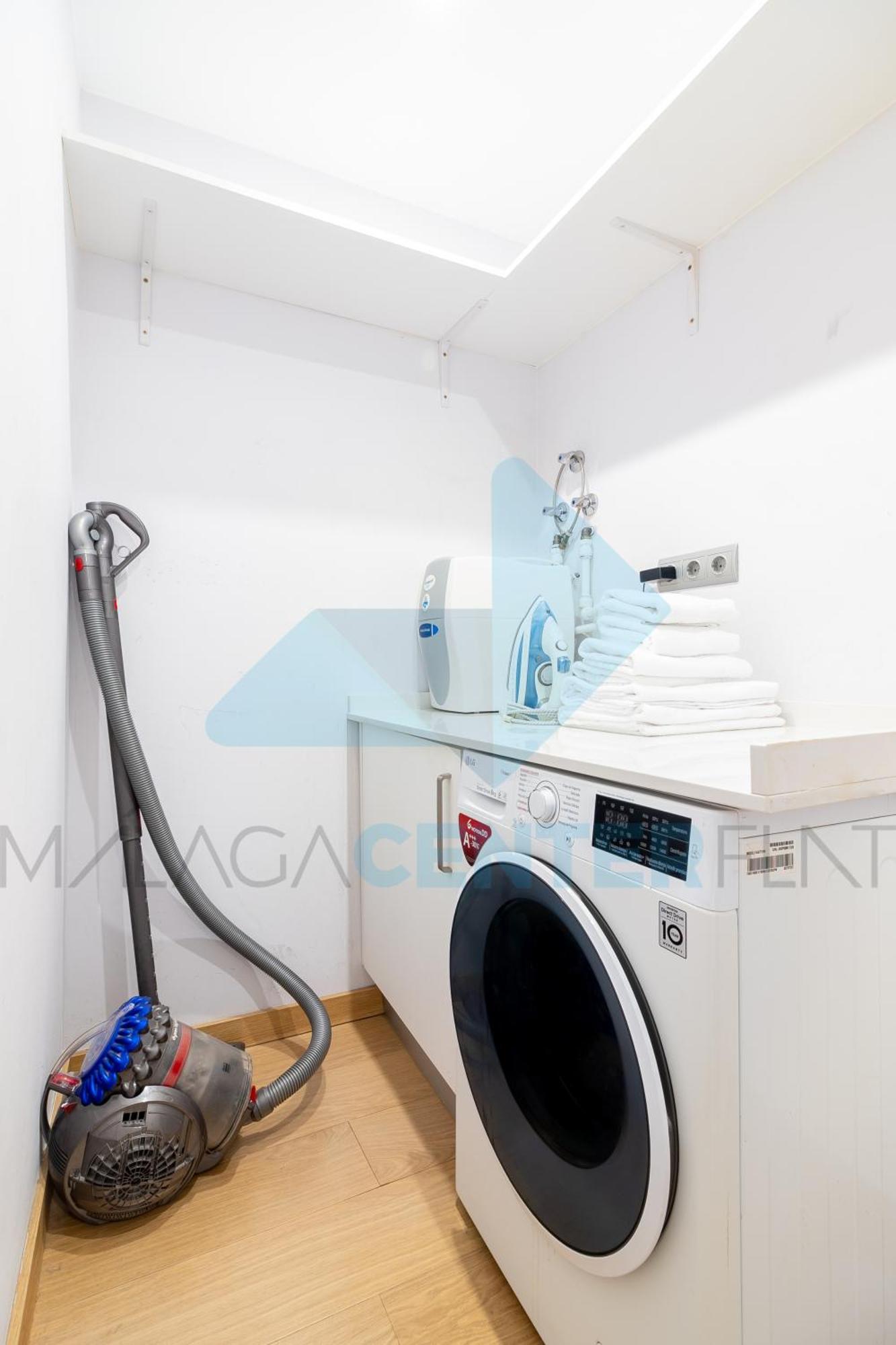 Апартаменты Malaga Center Flat Exclusive Экстерьер фото